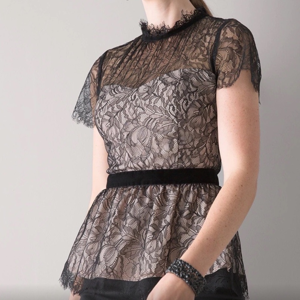 NWT White House Black Market Contrast Lace Bodice Top
